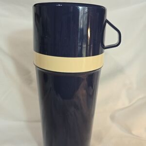 Vintage Blue Aladdin's Thermol Bottle Holds 1qt,Hot,Cold,Wide Mouth ,w/Cup ,EUC
